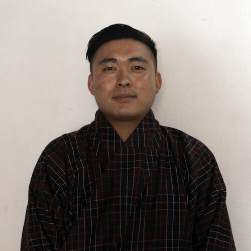 staffImage-1751272656715 staffImage-1751272656715