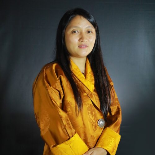 staffImage-1753072778758 staffImage-1753072778758